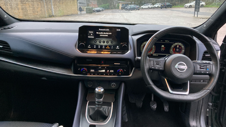 Nissan Qashqai 1.3 DiG-T MH Tekna 5dr Petrol Hatchback